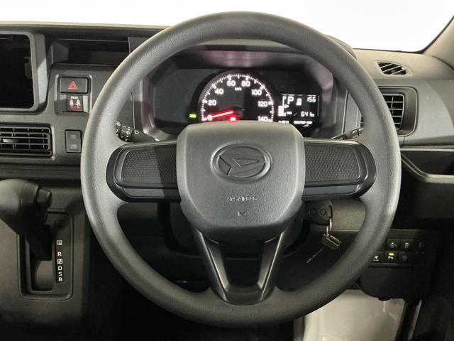 ハイゼットカーゴDX 4WD スマートアシスト オートライト コーナーセンサ4WD スマートアシスト キーレスリモコン オートライト コーナーセンサー スチールホイール マニュアルエアコン フロントパワーウインド リヤワイパー アイドリングストップ パワステ ABS(京都府)の中古車