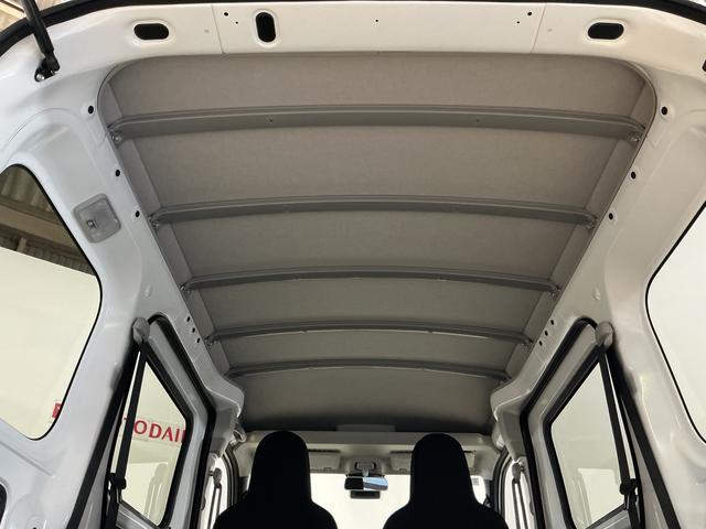 ハイゼットカーゴDX 4WD スマートアシスト オートライト コーナーセンサ4WD スマートアシスト キーレスリモコン オートライト コーナーセンサー スチールホイール マニュアルエアコン フロントパワーウインド リヤワイパー アイドリングストップ パワステ ABS(京都府)の中古車