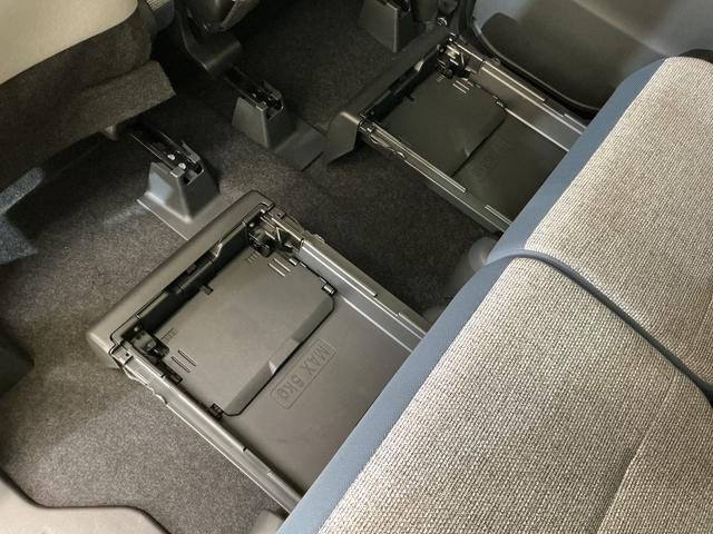 ムーヴキャンバスストライプスＧ　ワンオーナー　バックカメラ　電動スライドドアワンオーナー　バックカメラ　両側電動スライドドア　前後コーナーセンサー　前席シートヒーター　電子パーキング　オートブレーキホールド　オートマチックハイビーム　ホッとカップホルダー　ＵＳＢチャージャー（京都府）の中古車