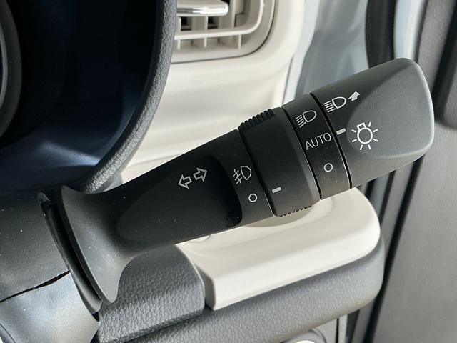 ムーヴキャンバスストライプスＧ　ワンオーナー　バックカメラ　電動スライドドアワンオーナー　バックカメラ　両側電動スライドドア　前後コーナーセンサー　前席シートヒーター　電子パーキング　オートブレーキホールド　オートマチックハイビーム　ホッとカップホルダー　ＵＳＢチャージャー（京都府）の中古車