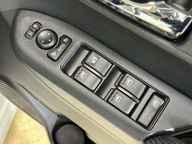 ムーヴＲＳ　ターボ　スマートアシスト　両側リヤパワースライドドアターボ　スマートアシスト　バックカメラ　両側リヤパワースライドドア　プッシュボタンエンジンスタート　ＬＥＤヘッドライト　コーナーセンサー　オートエアコン　オートライト　アダプティブクルーズコントロール（京都府）の中古車