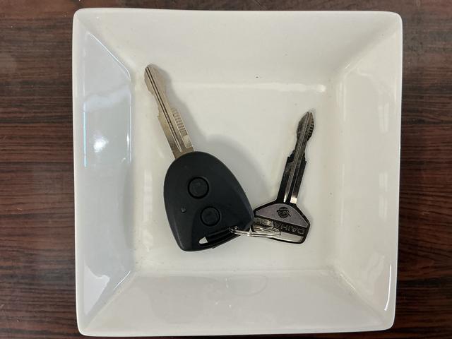 ウェイクＤ　ＳＡIII　ワンオーナー　オートマチックハイビームワンオーナー　リアコーナーセンサー　オートマチックハイビーム　ドアバイザー　キーレス　フォグライト　横滑り防止装置　　アイドリングストップ　１２Ｖ電源ソケット　電格ドアミラー　オーディオレス（京都府）の中古車