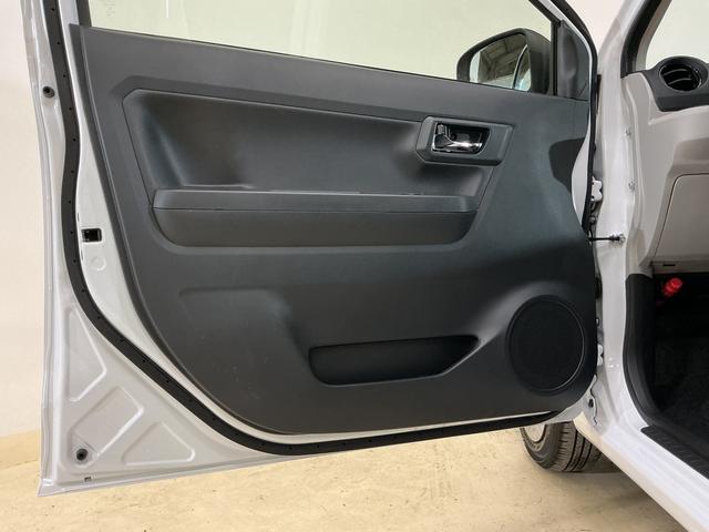 ミライースＸ　ＳＡIII　コーナーセンサー　オートマチックハイビーム前後コーナーセンサー　オートマチックハイビーム　ＬＥＤヘッドライト　横滑り防止装置　盗難防止装置　オートライト　アイドリングストップ　キーレスエントリー　スペアキー有り　マニュアルエアコン　ＵＳＢ（京都府）の中古車