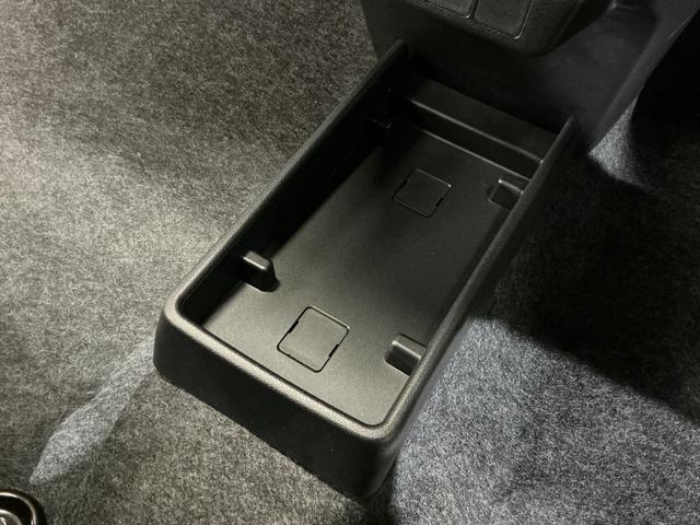 ミライースＸ　ＳＡIII　コーナーセンサー　オートマチックハイビーム前後コーナーセンサー　オートマチックハイビーム　ＬＥＤヘッドライト　横滑り防止装置　盗難防止装置　オートライト　アイドリングストップ　キーレスエントリー　スペアキー有り　マニュアルエアコン　ＵＳＢ（京都府）の中古車