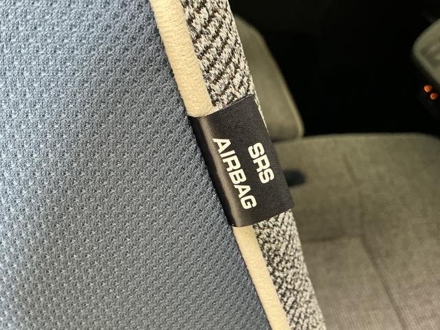 ムーヴキャンバスストライプスＧ　届出済み未使用車　バックカメラ　電動スライド届出済み未使用車　バックカメラ　両側電動スライドドア　前後コーナーセンサー　前席シートヒーター　ホッとカップホルダー　電子パーキング　オートブレーキホールド　オートマチックハイビーム　ＵＳＢ（京都府）の中古車