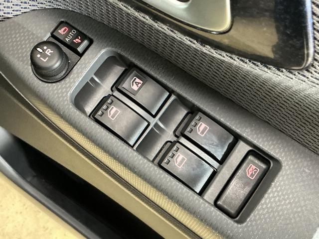 ムーヴカスタム　ＲＳ　ハイパーＳＡ　ワンオーナー　ターボ　ナビＴＶワンオーナー　ターボ　ナビ　バックカメラ　１５インチ純正アルミホイール　ワンセグＴＶ　ＬＥＤヘッドライト　フォグライト　ドアバイザー　プッシュスタート　スマートキー　キーレスエントリー　横滑り防止装置（京都府）の中古車