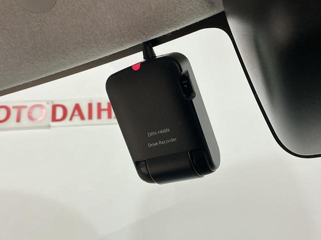 タントＸ　ホワイトアクセントＳＡIII　ワンオーナー　バックカメラワンオーナー　ナビＴＶ　バックカメラ　ドライブレコーダー　ＥＴＣ　片側電動スライドドア　運転席シートヒーター　オートマチックハイビーム　オートライト　ＵＳＢ接続　Ｂｌｕｅｔｏｏｔｈ　ＣＤ／ＤＶＤ再生（京都府）の中古車