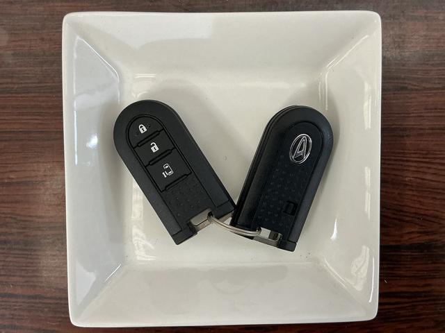 タントＸ　ホワイトアクセントＳＡIII　ワンオーナー　バックカメラワンオーナー　ナビＴＶ　バックカメラ　ドライブレコーダー　ＥＴＣ　片側電動スライドドア　運転席シートヒーター　オートマチックハイビーム　オートライト　ＵＳＢ接続　Ｂｌｕｅｔｏｏｔｈ　ＣＤ／ＤＶＤ再生（京都府）の中古車