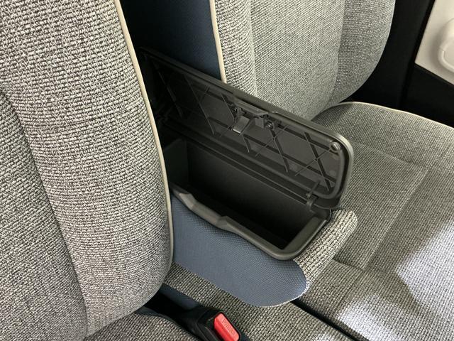 ムーヴキャンバスストライプスＧ　ワンオーナー　４ＷＤ　バックカメラ　ＵＳＢワンオーナー　４ＷＤ　バックカメラ　両側電動スライドドア　前後コーナーセンサー　前席シートヒーター　電子パーキング　オートブレーキホールド　オートマチックハイビーム　ホットカップホルダー　ＵＳＢ（京都府）の中古車