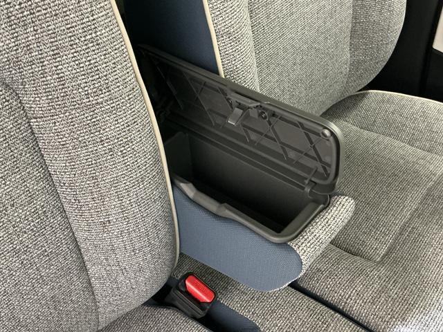 ムーヴキャンバスストライプスＧ　バックカメラ　両側電動スライドドア　ＵＳＢバックカメラ　両側電動スライドドア　前後コーナーセンサー　前席シートヒーター　電子パーキング　オートマチックハイビーム　オートブレーキホールド　ホッとカップホルダー　ＵＳＢチャージャー（京都府）の中古車