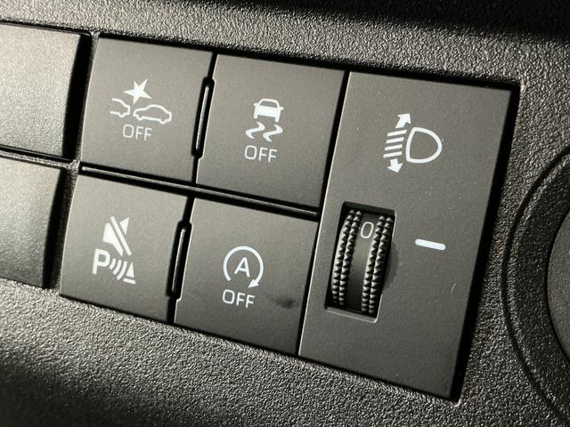 ハイゼットトラックスタンダード ワンオーナー 4WD CVT車 ラジオデッキワンオーナー 4WD CVT車 ラジオデッキ リアコーナーセンサー 3方開 オートライト 横滑り防止装置 アイドリングストップ スペアキー有り マニュアルエアコン 12V電源ソケット バッテリーカバー(京都府)の中古車