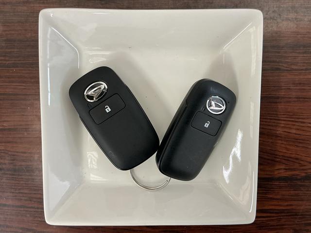 タフトＧ　クロムベンチャー　バックカメラ　スカイフィールトップバックカメラ　スカイフィールトップ　コーナーセンサー　前席シートヒーター　電子パーキング　オートマチックハイビーム　オートブレーキホールド　ＵＳＢチャージャー　スマートキー　キーレスエントリー（京都府）の中古車