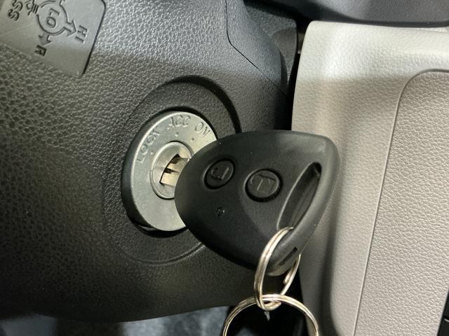 ミライースX SAIII キーレスリモコン LEDヘッドライト ABSスマートアシストIII キーレスリモコン LEDヘッドライト コーナーセンサー オートハイビーム オートライト マニュアルエアコン ホイールキャップ 電動格納式ドアミラー アイドリングストップ ABS(京都府)の中古車