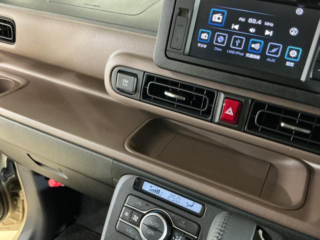 ムーヴキャンバスセオリーＧ　ディスプレイオーディオ　駐車支援システム　ＬＥＤディスプレイオーディオ　パノラマモニター　両側電動スライドドア　前後コーナーセンサー　前席シートヒーター　ホッとカップホルダー　電子パーキング　オートマチックハイビーム　オートブレーキホールド　ＵＳＢ（京都府）の中古車