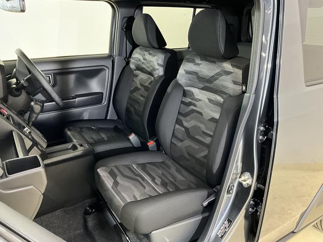 タフトＸターボ　ワンオーナー　バックカメラ　前後コーナーセンサーワンオーナー　バックカメラ　前後コーナーセンサー　スカイフィールトップ　電子パーキング　オートマチックハイビーム　オートブレーキホールド　ＵＳＢチャージャー　ＬＥＤヘッドライト　プッシュスタート（京都府）の中古車