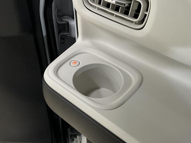 ムーヴキャンバスストライプスＧ　届出済未使用車　スマートアシスト届出済未使用車スマートアシスト　両側リヤパワースライドドア　プッシュボタンエンジンスタート　ＬＥＤヘッドライト　コーナーセンサー　オートライト　オートエアコン　シートヒーター　バックカメラ　ＡＢＳ（京都府）の中古車