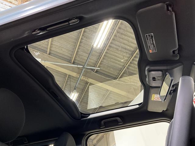 タフトＧ　ダーククロムベンチャー　４ＷＤ　バックカメラ　ＵＳＢ４ＷＤ　バックカメラ　スカイフィールトップ　前席シートヒーター　前後コーナーセンサー　アダプティブクルーズコントロール　電子パーキング　オートマチックハイビーム　オートブレーキホールド　スマートキー（京都府）の中古車