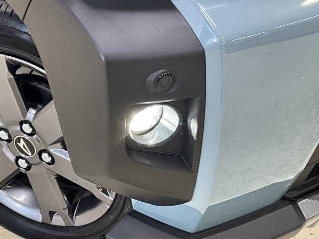 タフトＧ　ダーククロムベンチャー　４ＷＤ　バックカメラ　ＵＳＢ４ＷＤ　バックカメラ　スカイフィールトップ　前席シートヒーター　前後コーナーセンサー　アダプティブクルーズコントロール　電子パーキング　オートマチックハイビーム　オートブレーキホールド　スマートキー（京都府）の中古車