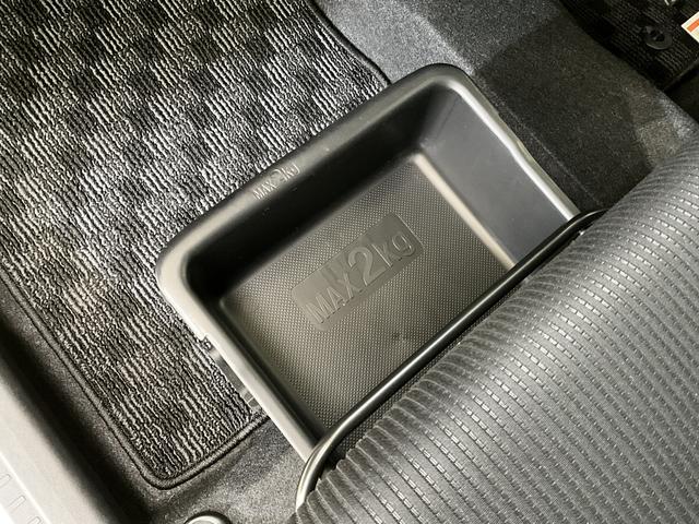 ムーヴカスタム　ＸリミテッドII　ＳＡIII　ワンオーナー　ナビワンオーナー　ナビ　パノラマモニター　ドライブレコーダー　ＥＴＣ　運転席シートヒーター　オートマチックハイビーム　Ｂｌｕｅｔｏｏｔｈ　ＵＳＢチャージャー　ＤＶＤ再生　ＬＥＤヘッドライト　フォグライト（京都府）の中古車