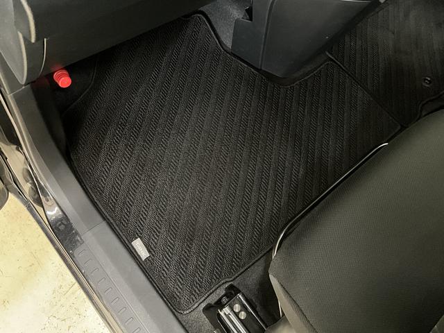 タンクカスタムＧ　Ｓ　ワンオーナ　４ＷＤ　ナビ　ＥＴＣ　リアカメラワンオーナー　４ＷＤ　ナビ　ＥＴＣ　バックカメラ　両側電動スライドドア　クルーズコントロール　Ｂｌｕｅｔｏｏｔｈ　前席シートヒーター　ウインドシールドディアイサー　１４インチ純正アルミホイール　ＤＶＤ（京都府）の中古車