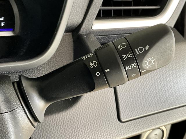 タンクカスタムＧ　Ｓ　ワンオーナ　４ＷＤ　ナビ　ＥＴＣ　リアカメラワンオーナー　４ＷＤ　ナビ　ＥＴＣ　バックカメラ　両側電動スライドドア　クルーズコントロール　Ｂｌｕｅｔｏｏｔｈ　前席シートヒーター　ウインドシールドディアイサー　１４インチ純正アルミホイール　ＤＶＤ（京都府）の中古車