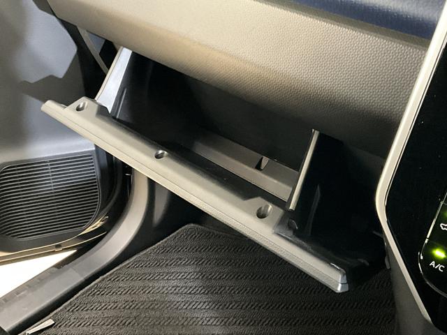 タンクカスタムＧ　Ｓ　ワンオーナ　４ＷＤ　ナビ　ＥＴＣ　リアカメラワンオーナー　４ＷＤ　ナビ　ＥＴＣ　バックカメラ　両側電動スライドドア　クルーズコントロール　Ｂｌｕｅｔｏｏｔｈ　前席シートヒーター　ウインドシールドディアイサー　１４インチ純正アルミホイール　ＤＶＤ（京都府）の中古車