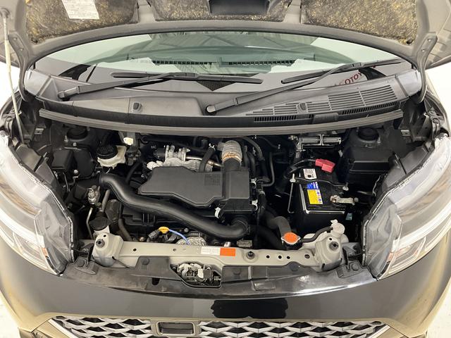 タンクカスタムＧ　Ｓ　ワンオーナ　４ＷＤ　ナビ　ＥＴＣ　リアカメラワンオーナー　４ＷＤ　ナビ　ＥＴＣ　バックカメラ　両側電動スライドドア　クルーズコントロール　Ｂｌｕｅｔｏｏｔｈ　前席シートヒーター　ウインドシールドディアイサー　１４インチ純正アルミホイール　ＤＶＤ（京都府）の中古車