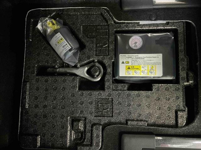 タントカスタムＸ　届出済未使用車ダイハツ認定中古車　アイドリングストップ　予防安全機能スマートアシスト搭載　オートライト　オートマチックハイビーム　ＬＥＤヘッドライト　パノラマモニター　キーフリーキー　電動格納ミラー　シートヒーター（京都府）の中古車