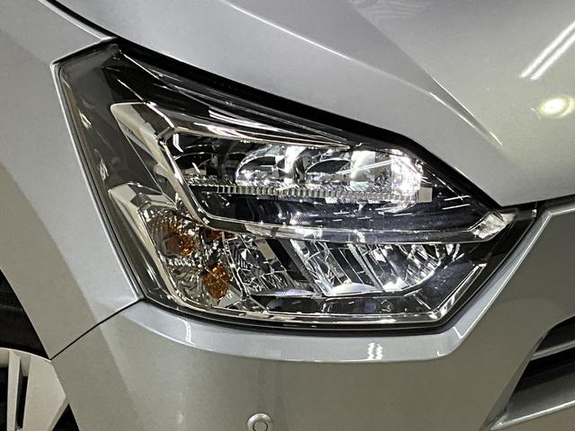 ミライースＸ　ＳＡIII　ＬＥＤヘッドライト　　キーレスリモコンスマートアシストＩＩＩ　ＬＥＤヘッドライト　キーレスリモコン　コーナーセンサー　オートハイビーム　マニュアルエアコン　ホイールキャップ　電動格納式ドアミラー　オートライト　カーペットマット　ＡＢＳ（京都府）の中古車