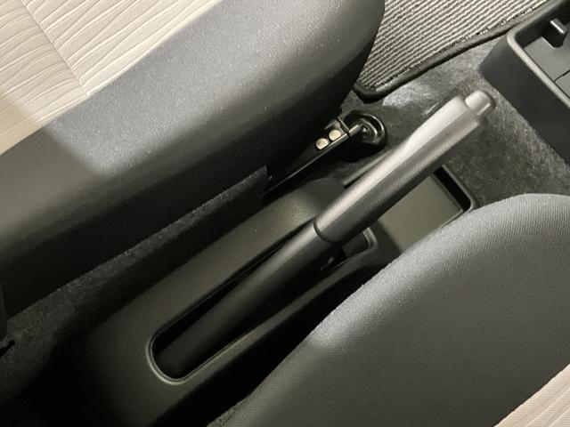 ミライースＸ　ＳＡIII　ＬＥＤヘッドライト　　キーレスリモコンスマートアシストＩＩＩ　ＬＥＤヘッドライト　キーレスリモコン　コーナーセンサー　オートハイビーム　マニュアルエアコン　ホイールキャップ　電動格納式ドアミラー　オートライト　カーペットマット　ＡＢＳ（京都府）の中古車