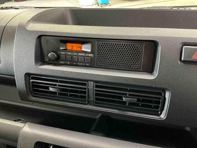 ハイゼットトラックスタンダード４ＷＤ　エアコン　パワステ　デュアルエアバッグ　ＡＢＳ　安全ボディ　クリアランスソナー　オートライト　横滑り防止システム　アイドリングストップ　スマートアシスト（京都府）の中古車