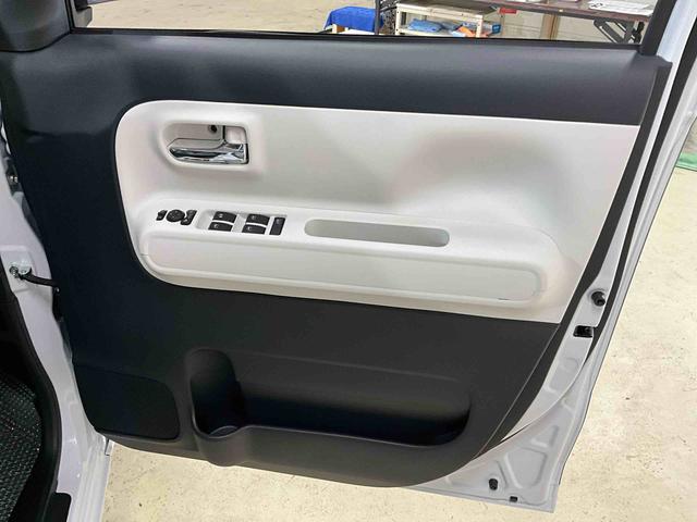 ムーヴキャンバスストライプスG 届出済未使用車 スマートアシスト届出済未使用車 スマートアシスト バックカメラ 両側リヤパワースライドドア プッシュボタンエンジンスタート LEDヘッドライト コーナーセンサー オートエアコン オートライト シートヒーター ABS(京都府)の中古車