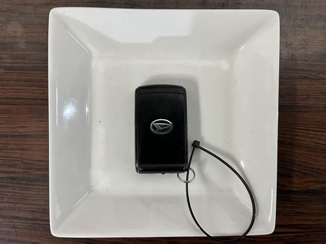 ムーヴＸリミテッド　ワンオーナー　ナビ　バックカメラ　ワンセグＴＶワンオーナー　ナビ　バックカメラ　１４インチ純正アルミホイール　ワンセグＴＶ　アイドリングストップ　盗難防止装置　プッシュスタート　スマートキー　キーレスエントリー　ドアバイザー　１２Ｖ電源ソケット（京都府）の中古車