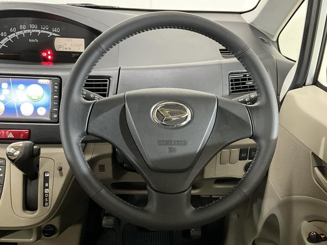 ムーヴＸリミテッド　ワンオーナー　ナビ　バックカメラ　ワンセグＴＶワンオーナー　ナビ　バックカメラ　１４インチ純正アルミホイール　ワンセグＴＶ　アイドリングストップ　盗難防止装置　プッシュスタート　スマートキー　キーレスエントリー　ドアバイザー　１２Ｖ電源ソケット（京都府）の中古車