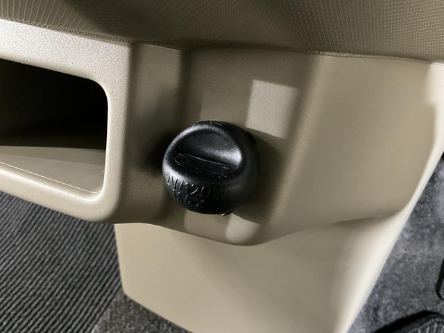 ムーヴＸリミテッド　ワンオーナー　ナビ　バックカメラ　ワンセグＴＶワンオーナー　ナビ　バックカメラ　１４インチ純正アルミホイール　ワンセグＴＶ　アイドリングストップ　盗難防止装置　プッシュスタート　スマートキー　キーレスエントリー　ドアバイザー　１２Ｖ電源ソケット（京都府）の中古車