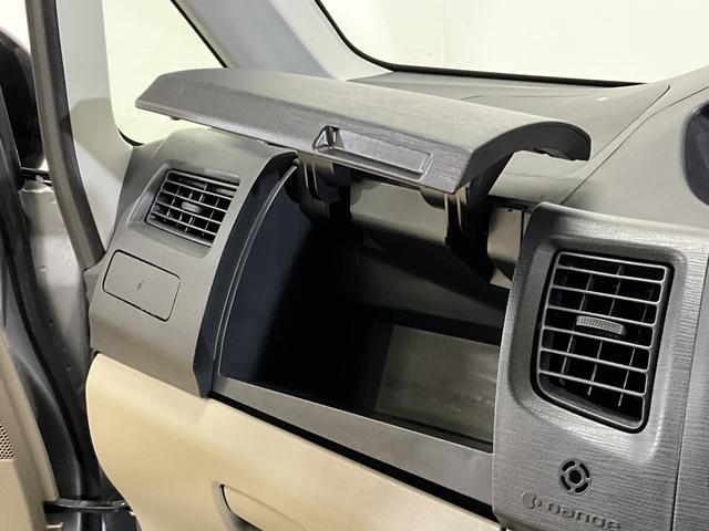 ムーヴＸリミテッド　ワンオーナー　ナビ　バックカメラ　ワンセグＴＶワンオーナー　ナビ　バックカメラ　１４インチ純正アルミホイール　ワンセグＴＶ　アイドリングストップ　盗難防止装置　プッシュスタート　スマートキー　キーレスエントリー　ドアバイザー　１２Ｖ電源ソケット（京都府）の中古車