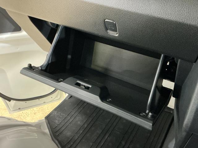 ハイゼットトラックＥＸＴ　ワンオーナー　４ＷＤ　ＣＶＴ車　リアコーナーセンサーワンオーナー　４ＷＤ　ＣＶＴ車　リアコーナーセンサー　オートマチックハイビーム　３方開　荷台作業灯　オートライト　横滑り防止装置　スマアシ　アイドリングストップ　プッシュスタート　スマートキー（京都府）の中古車