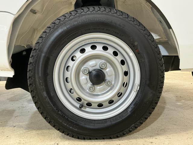 ハイゼットトラックＥＸＴ　ワンオーナー　４ＷＤ　ＣＶＴ車　リアコーナーセンサーワンオーナー　４ＷＤ　ＣＶＴ車　リアコーナーセンサー　オートマチックハイビーム　３方開　荷台作業灯　オートライト　横滑り防止装置　スマアシ　アイドリングストップ　プッシュスタート　スマートキー（京都府）の中古車