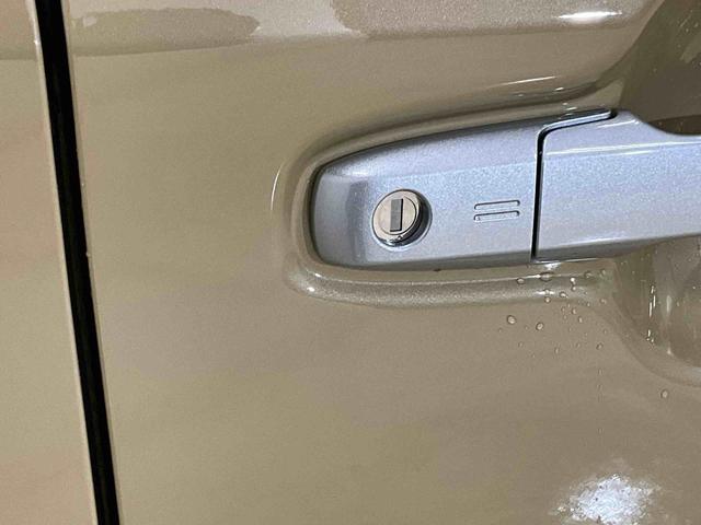 ムーヴＸ　スマートアシスト　助手席側リヤパワースライドドア助手席側リヤパワースライドドア　スマートアシスト　プッシュボタンエンジンスタート　ＬＥＤヘッドライト　オートエアコン　オートライト　コーナーセンサー　電動格納式ドアミラー　ホイールキャップ　ＡＢＳ（京都府）の中古車