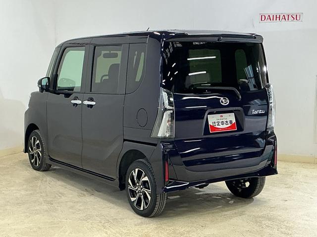 タントカスタムＸ　４ＷＤ　アイドリングストップ非装着車４ＷＤ　スマートアシスト　バックカメラ　プッシュボタンエンジンスタート　両側リヤパワースライドドア　バックカメラ　コーナーセンサー　オートエアコン　ＬＥＤヘッドライト　オートライト　シートヒーター（京都府）の中古車