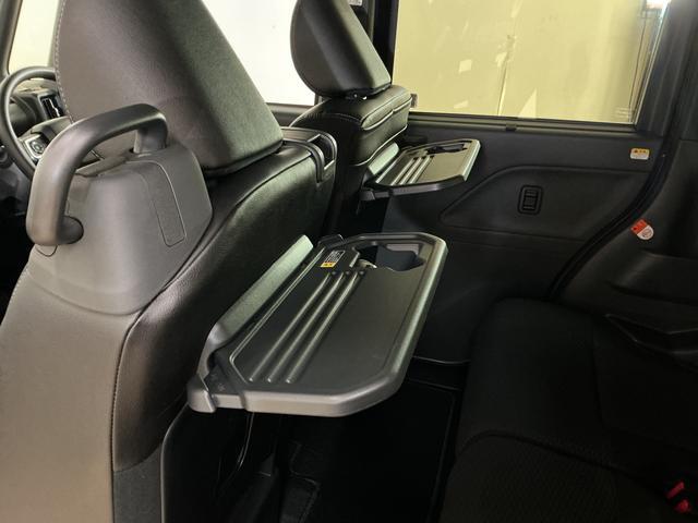 タントカスタムＸ　４ＷＤ　アイドリングストップ非装着車４ＷＤ　スマートアシスト　バックカメラ　プッシュボタンエンジンスタート　両側リヤパワースライドドア　バックカメラ　コーナーセンサー　オートエアコン　ＬＥＤヘッドライト　オートライト　シートヒーター（京都府）の中古車