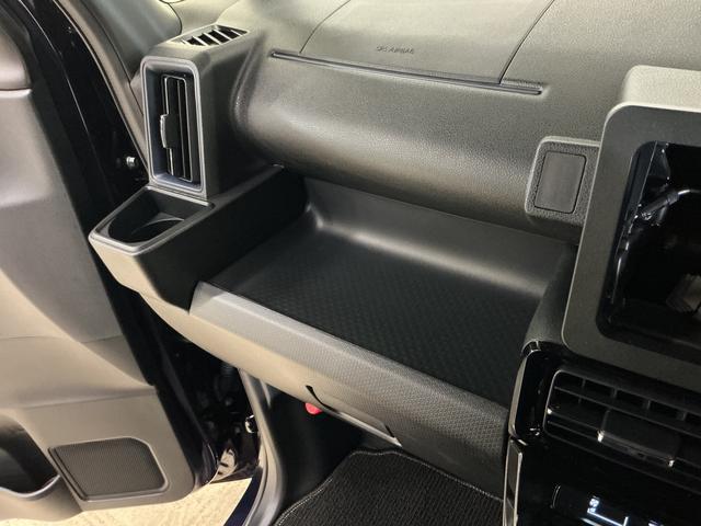 タントカスタムＸ　４ＷＤ　アイドリングストップ非装着車４ＷＤ　スマートアシスト　バックカメラ　プッシュボタンエンジンスタート　両側リヤパワースライドドア　バックカメラ　コーナーセンサー　オートエアコン　ＬＥＤヘッドライト　オートライト　シートヒーター（京都府）の中古車