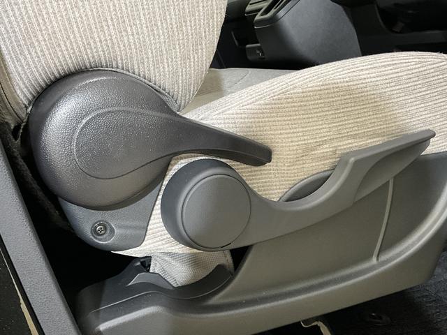 ムーヴX ワンオーナー 片側電動スライドドア 前後コーナーセンサーワンオーナー 片側電動スライドドア 前後コーナーセンサー オートマチックハイビーム USBチャージャー LEDヘッドライト オートライト スマートキー キーレス プッシュスタート 横滑り防止装置(京都府)の中古車