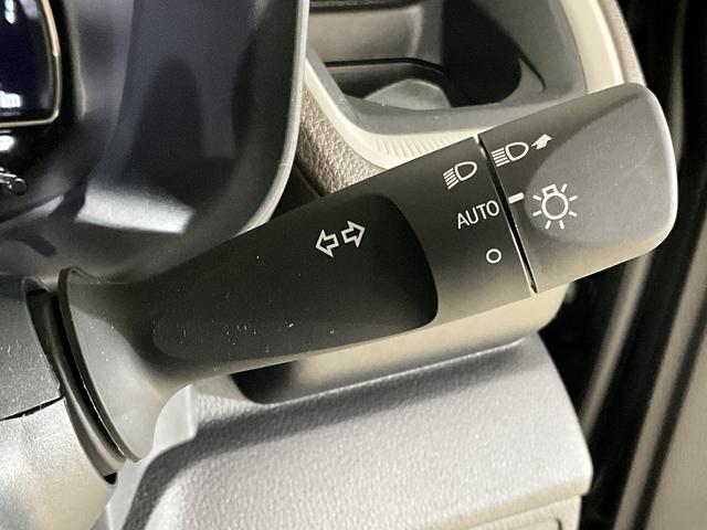 ムーヴX ワンオーナー 片側電動スライドドア 前後コーナーセンサーワンオーナー 片側電動スライドドア 前後コーナーセンサー オートマチックハイビーム USBチャージャー LEDヘッドライト オートライト スマートキー キーレス プッシュスタート 横滑り防止装置(京都府)の中古車