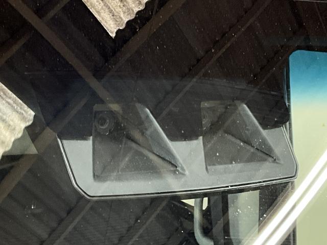 ハイゼットカーゴクルーズ ワンオーナー 切替式4WD リアコーナーセンサーワンオーナー 切替式4WD リアコーナーセンサー オートマチックハイビーム 横滑り防止装置 アイドリングストップ 盗難防止装置 スマートキー プッシュスタート スマートアシスト 電動格納ドアミラー(京都府)の中古車