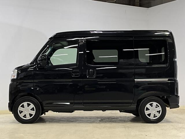 ハイゼットカーゴクルーズ ワンオーナー 切替式4WD リアコーナーセンサーワンオーナー 切替式4WD リアコーナーセンサー オートマチックハイビーム 横滑り防止装置 アイドリングストップ 盗難防止装置 スマートキー プッシュスタート スマートアシスト 電動格納ドアミラー(京都府)の中古車