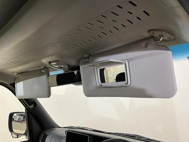 ハイゼットカーゴクルーズ ワンオーナー 切替式4WD リアコーナーセンサーワンオーナー 切替式4WD リアコーナーセンサー オートマチックハイビーム 横滑り防止装置 アイドリングストップ 盗難防止装置 スマートキー プッシュスタート スマートアシスト 電動格納ドアミラー(京都府)の中古車