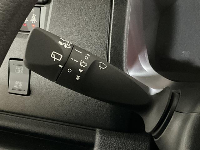 ハイゼットカーゴクルーズ ワンオーナー 切替式4WD リアコーナーセンサーワンオーナー 切替式4WD リアコーナーセンサー オートマチックハイビーム 横滑り防止装置 アイドリングストップ 盗難防止装置 スマートキー プッシュスタート スマートアシスト 電動格納ドアミラー(京都府)の中古車