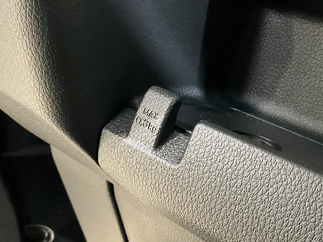 ハイゼットカーゴクルーズ ワンオーナー 切替式4WD リアコーナーセンサーワンオーナー 切替式4WD リアコーナーセンサー オートマチックハイビーム 横滑り防止装置 アイドリングストップ 盗難防止装置 スマートキー プッシュスタート スマートアシスト 電動格納ドアミラー(京都府)の中古車