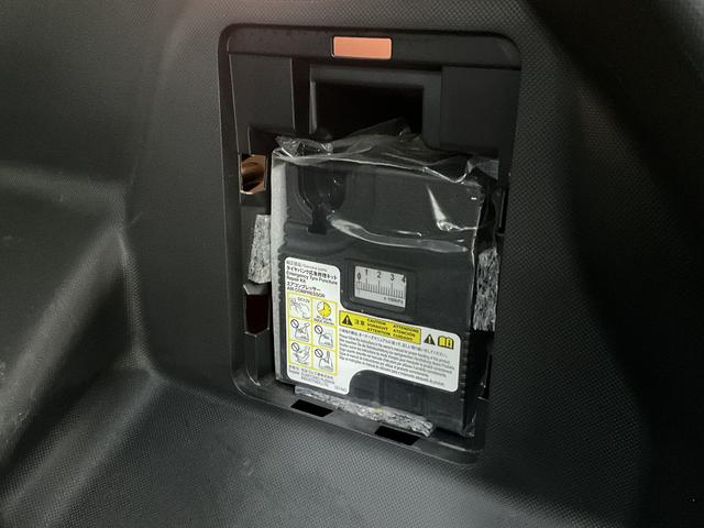 ライズZ ナビ バックカメラ フルセグチューナー ブルートゥースナビ バックカメラ フルセグチューナー ブルートゥース対応 プッシュボタンエンジンスタート LEDヘッドライト コーナーセンサー LEDヘッドライト オートライト オートエアコン フォグランプ ABS(京都府)の中古車